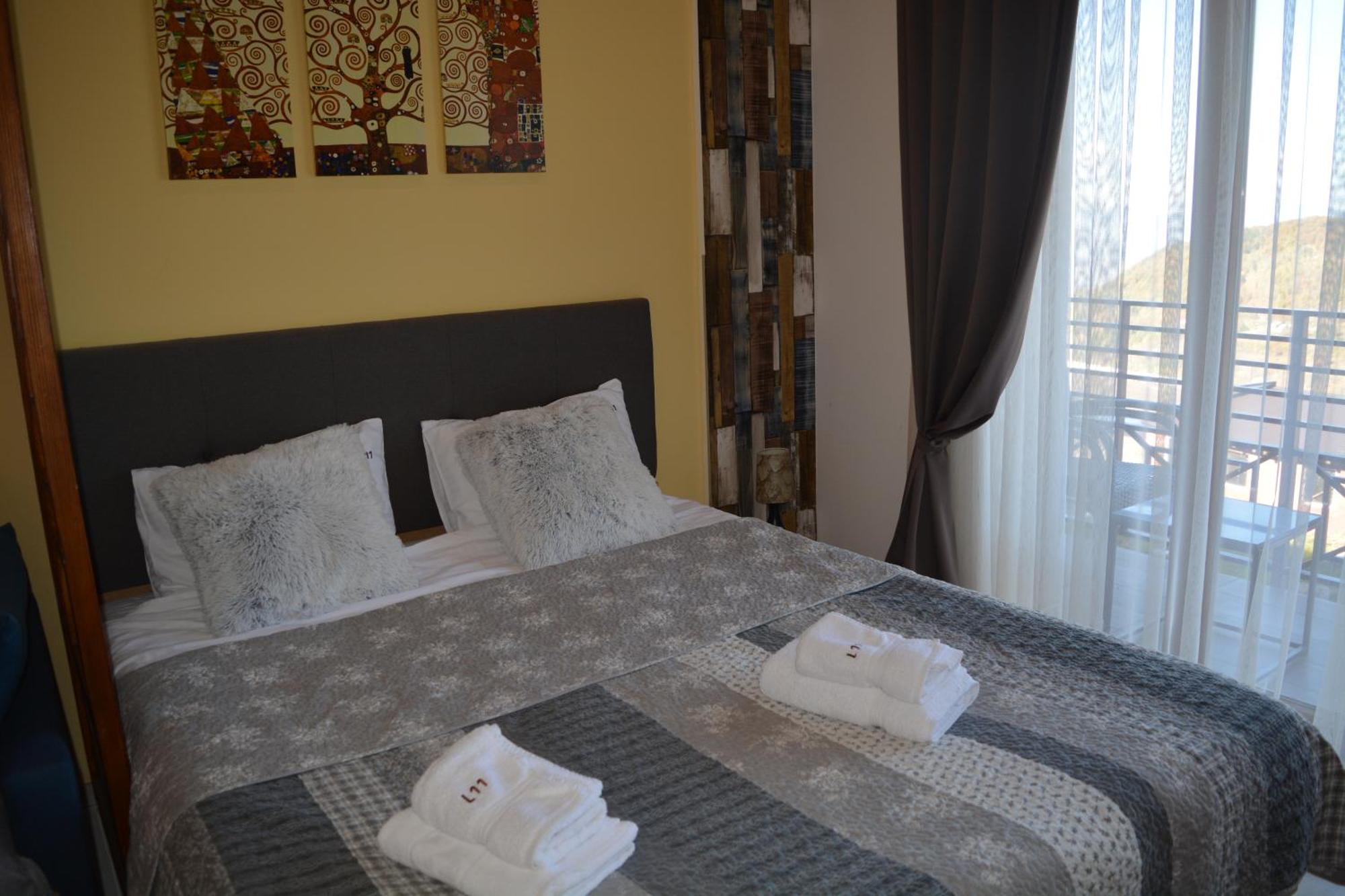 Lola Apartman Milmari & Residence Hill كوباونيك المظهر الخارجي الصورة